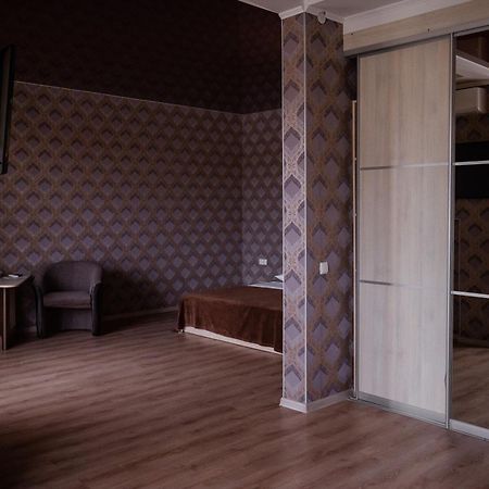 Hotel Butterfly Sadove Zewnętrze zdjęcie