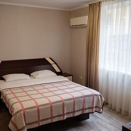 Hotel Butterfly Sadove Zewnętrze zdjęcie