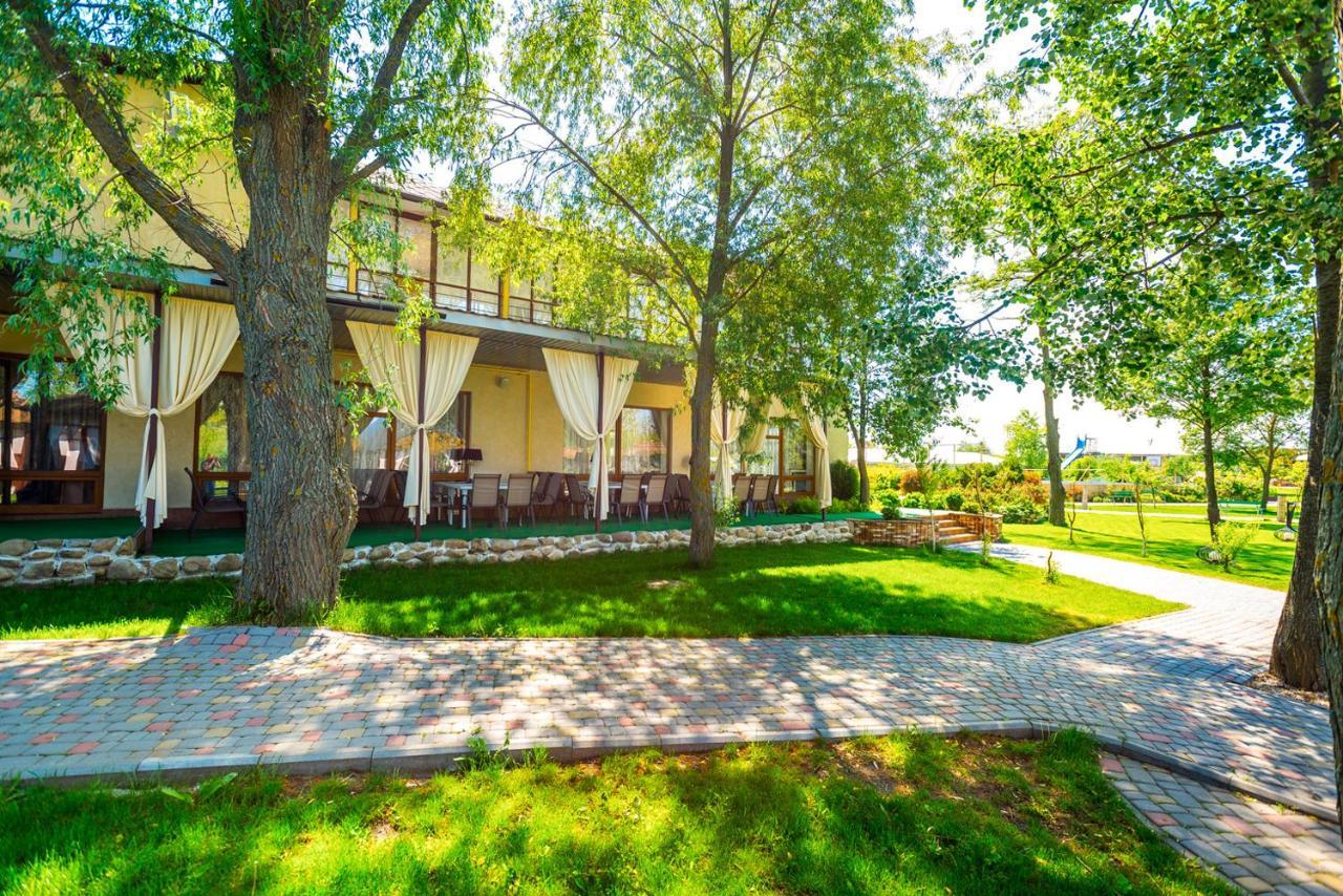 Hotel Butterfly Sadove Zewnętrze zdjęcie
