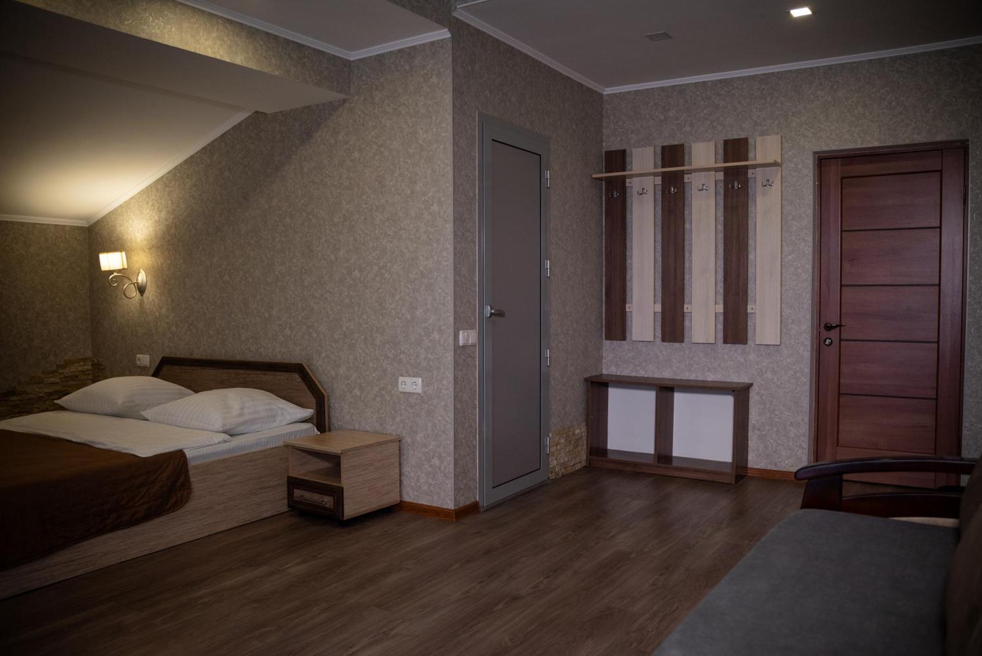 Hotel Butterfly Sadove Zewnętrze zdjęcie